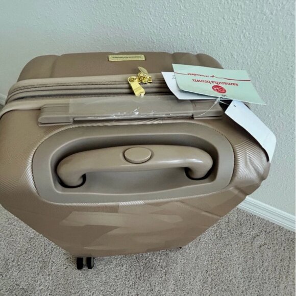 Samantha Brown 22" Hardside Carry-On Spinner , Luggage CHAMPAGNE nwt - Picture 5 of 14